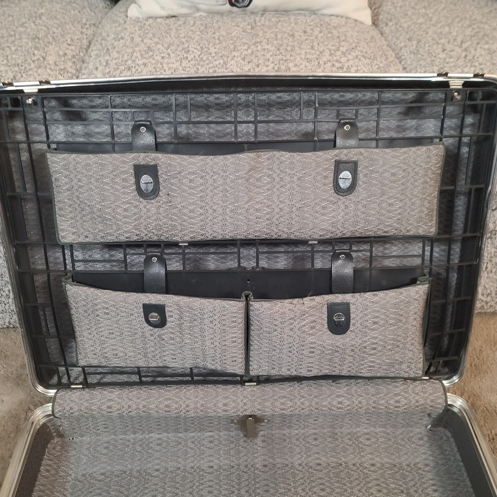 Vintage Sears Forecast Hard Shell Luggage Set w/Dividers Dark Gray No Keys