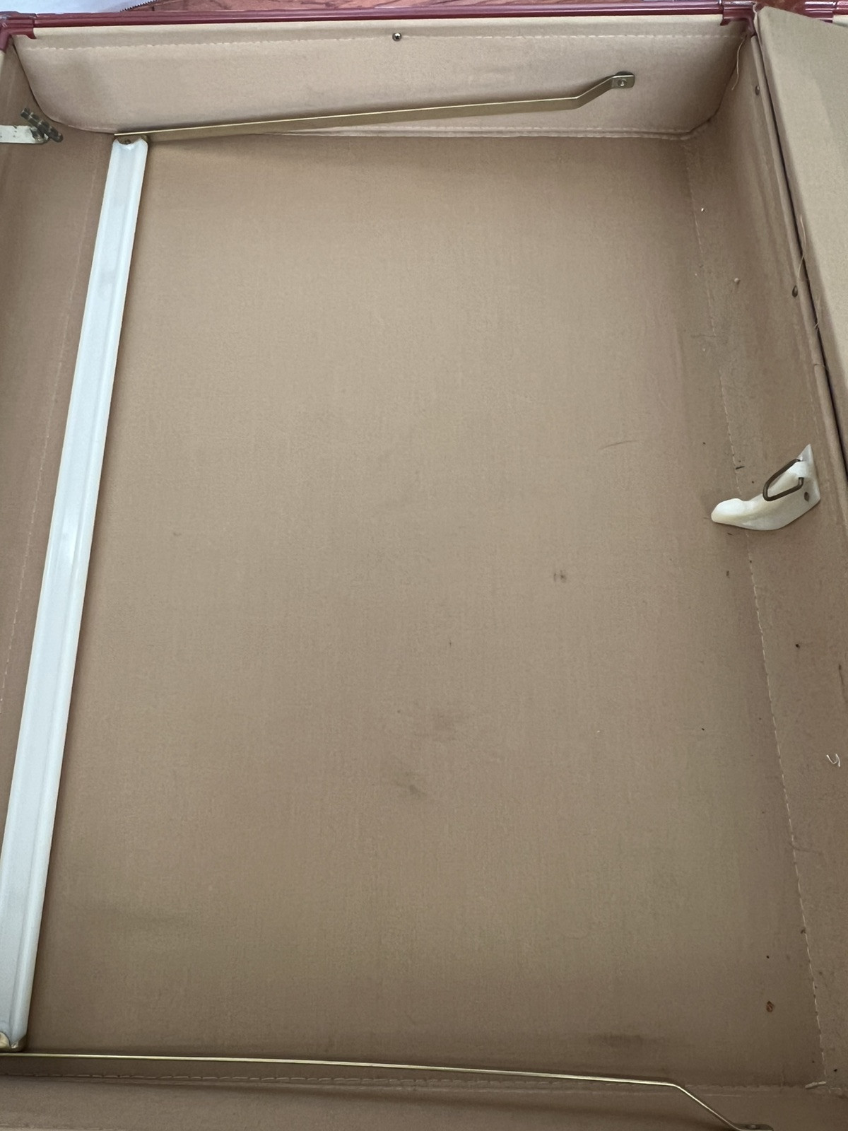 VTG 50s Samsonite Streamlite 24”Suitcase Hardcase Disney Vegas Decal Airline Tag