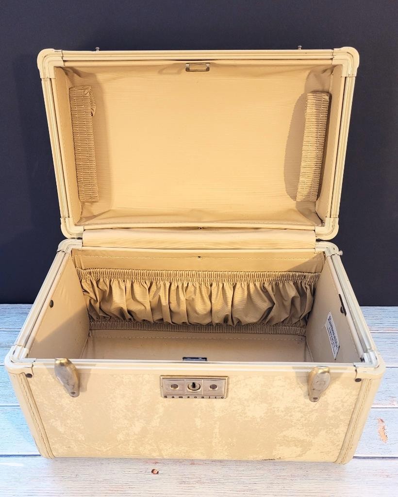 SAMSONITE Vintage TRAIN CASE 1950s Very Good BEIGE Marble Vanity LUGGAGE