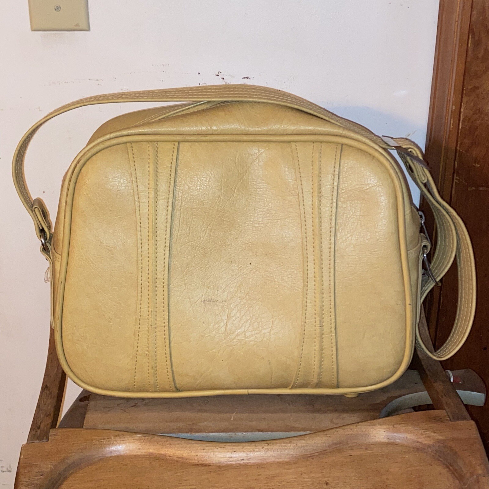VTG. 1975 American Tourister Luggage Carry-on Tote Gold/Yellow Shoulder Bag VGC