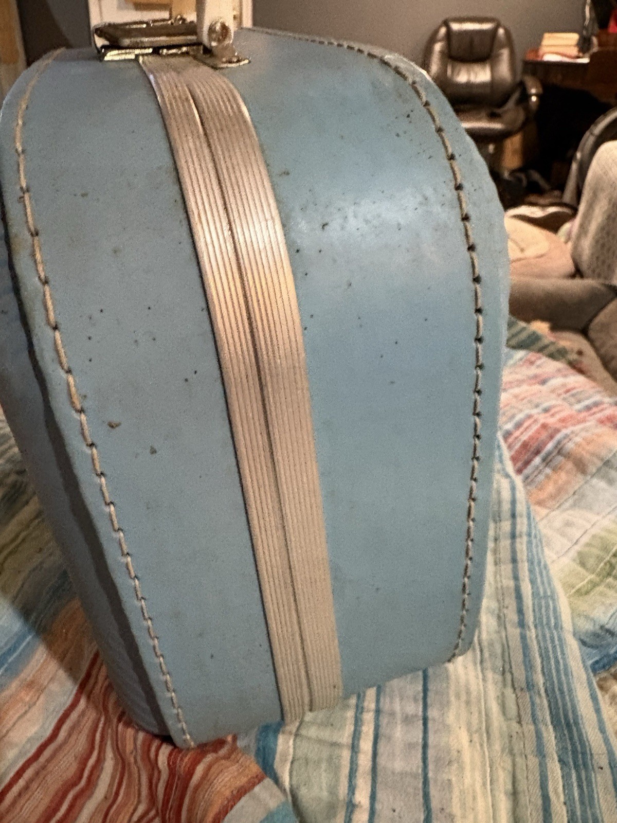 Vtg./ Retro “ Going To Grandma’s” Hard Shell Child Suitcase Blue