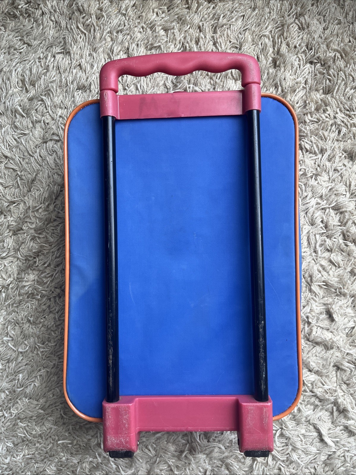 Rare Vintage 90’s Pyramid Disney Winnie The Pooh 15” Rolling Luggage Suitcase