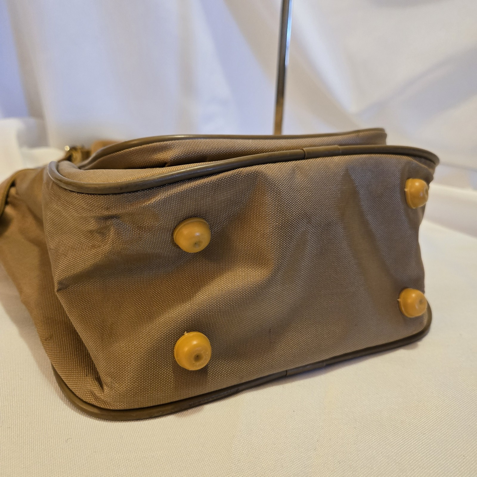 Vintage 1970s Samsonite Travel Shoulder Bag Gold Color