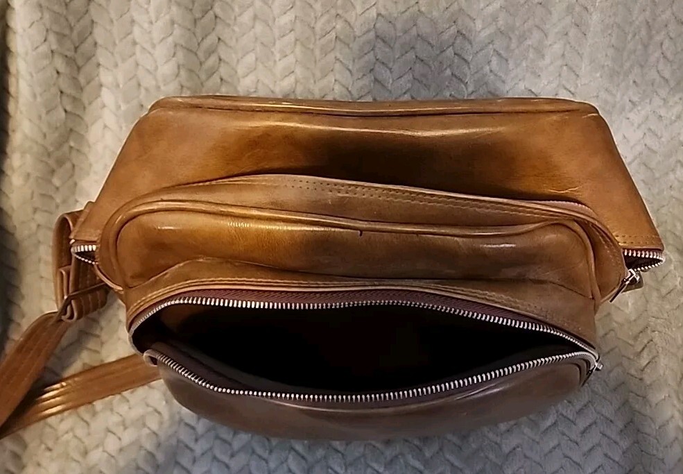 Vintage Airway Industries Zippered Brown Carry-On Travel Luggage Suitcase Bag