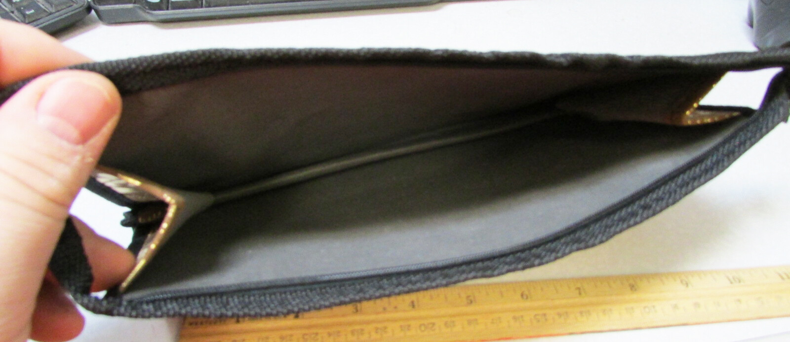 Cosmetic / Bathroom item Travel bag, RV, Vacations & Trips 10 x 5.5 Gold flowers