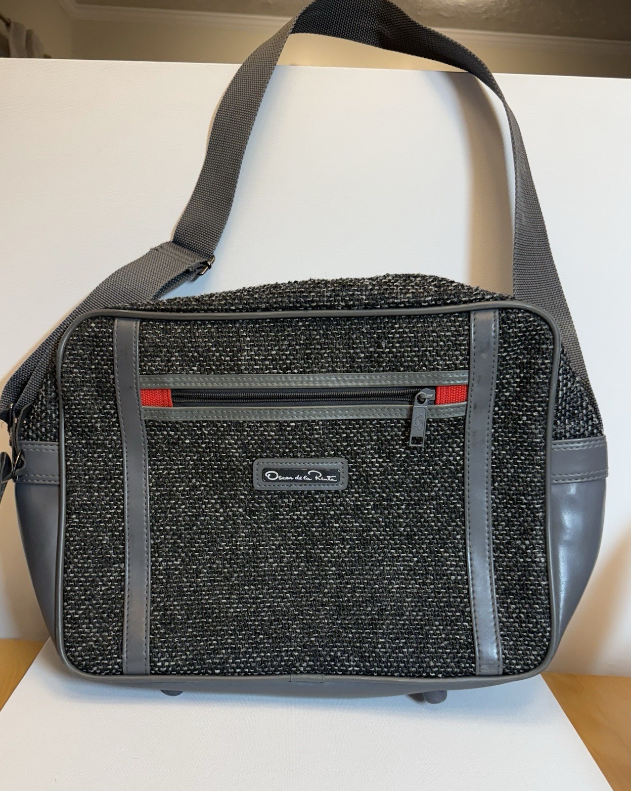 Oscar de La Renta Vintage Grey Tweed Weekender Bag with Tag. Ex Cond