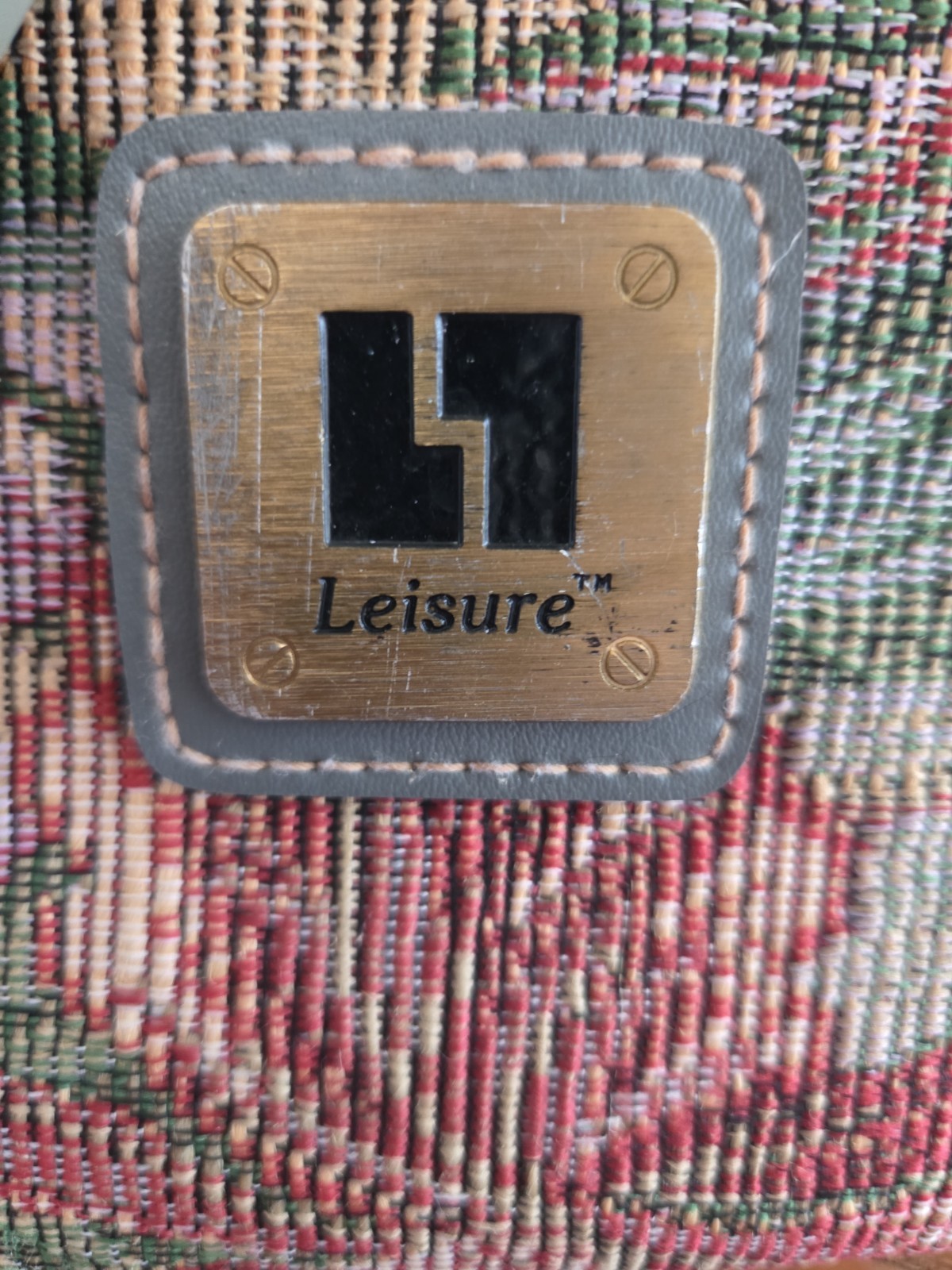 Near Mint Vintage 1980s Leisure Tapestry Train Case Makeup Travel Strap 14″, Vtg