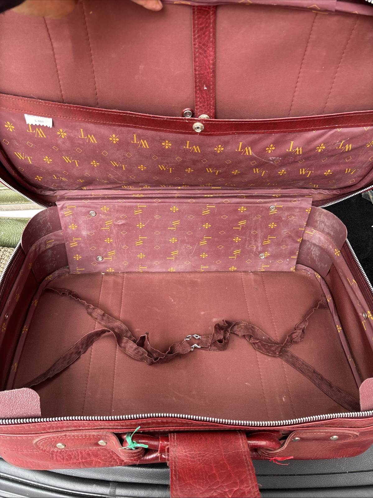 Vintage 1970s World Travel Burgundy Leather Suit Cases Travel Bag Two-piece