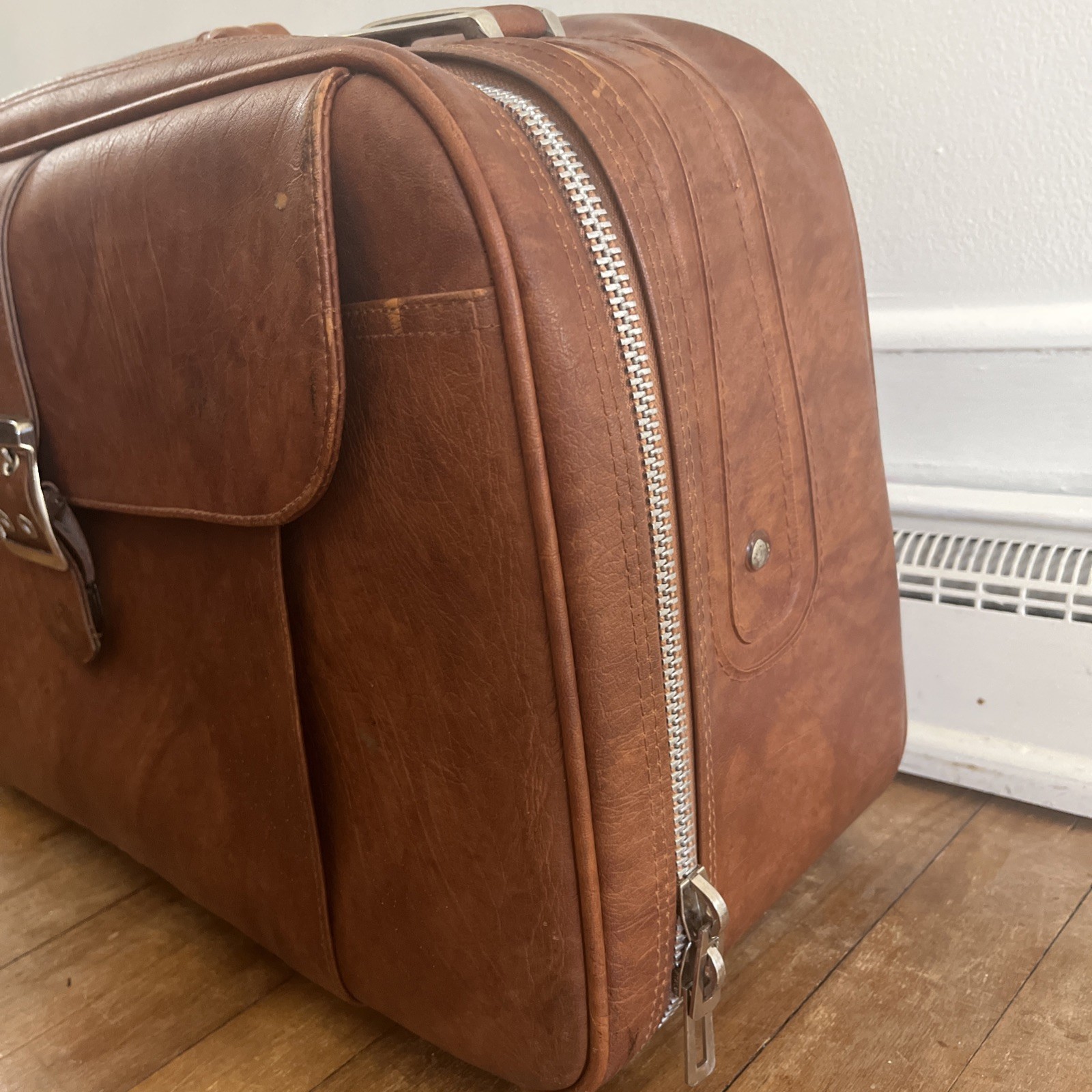 Vtg Samsonite Sonora II Carry On Luggage Suitcase Brown Faux Leather – READ
