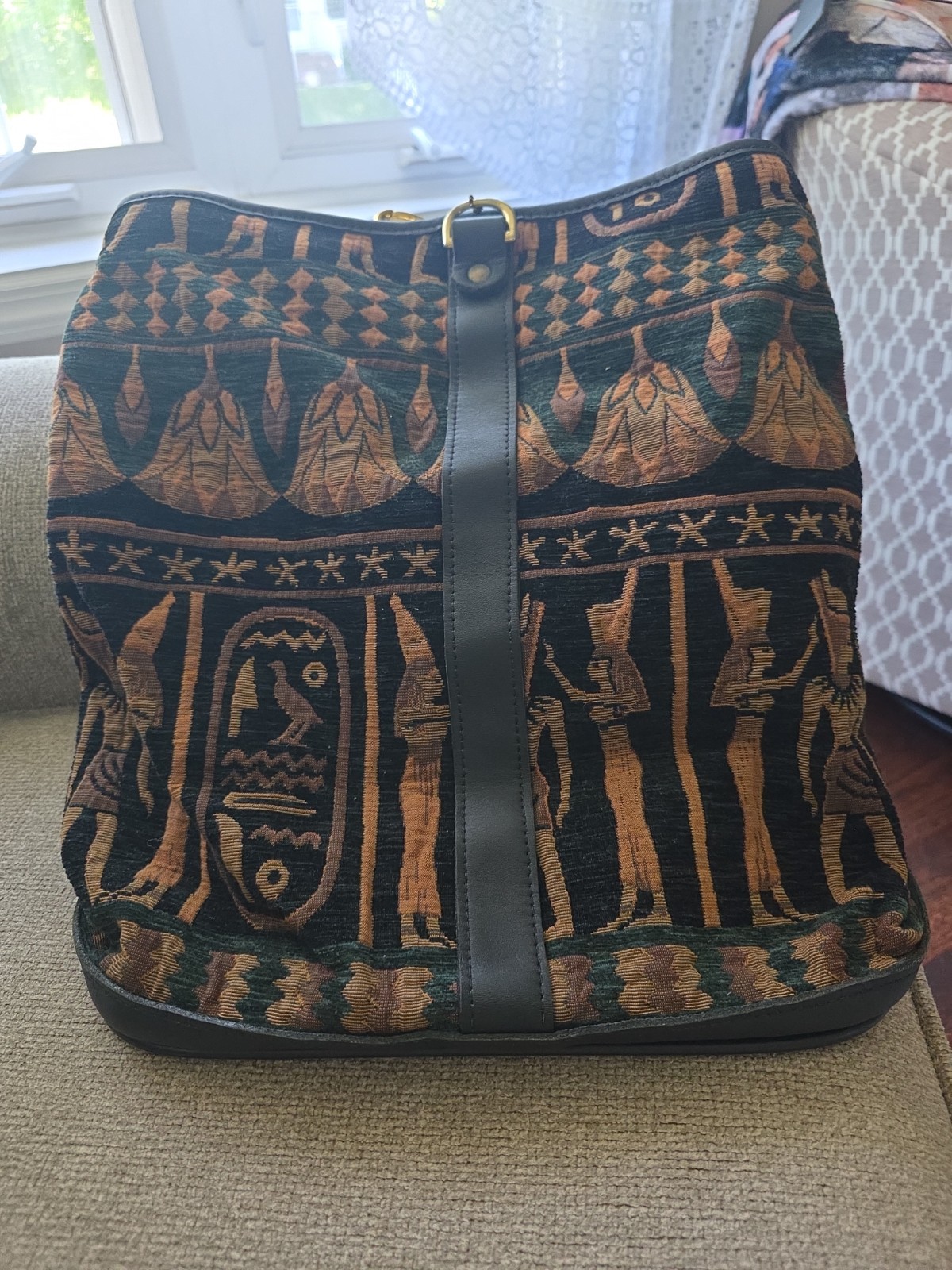 Vintage Gevive by Boyt Back Pack/Purse Egyptian Tapestry Design Leather Trim