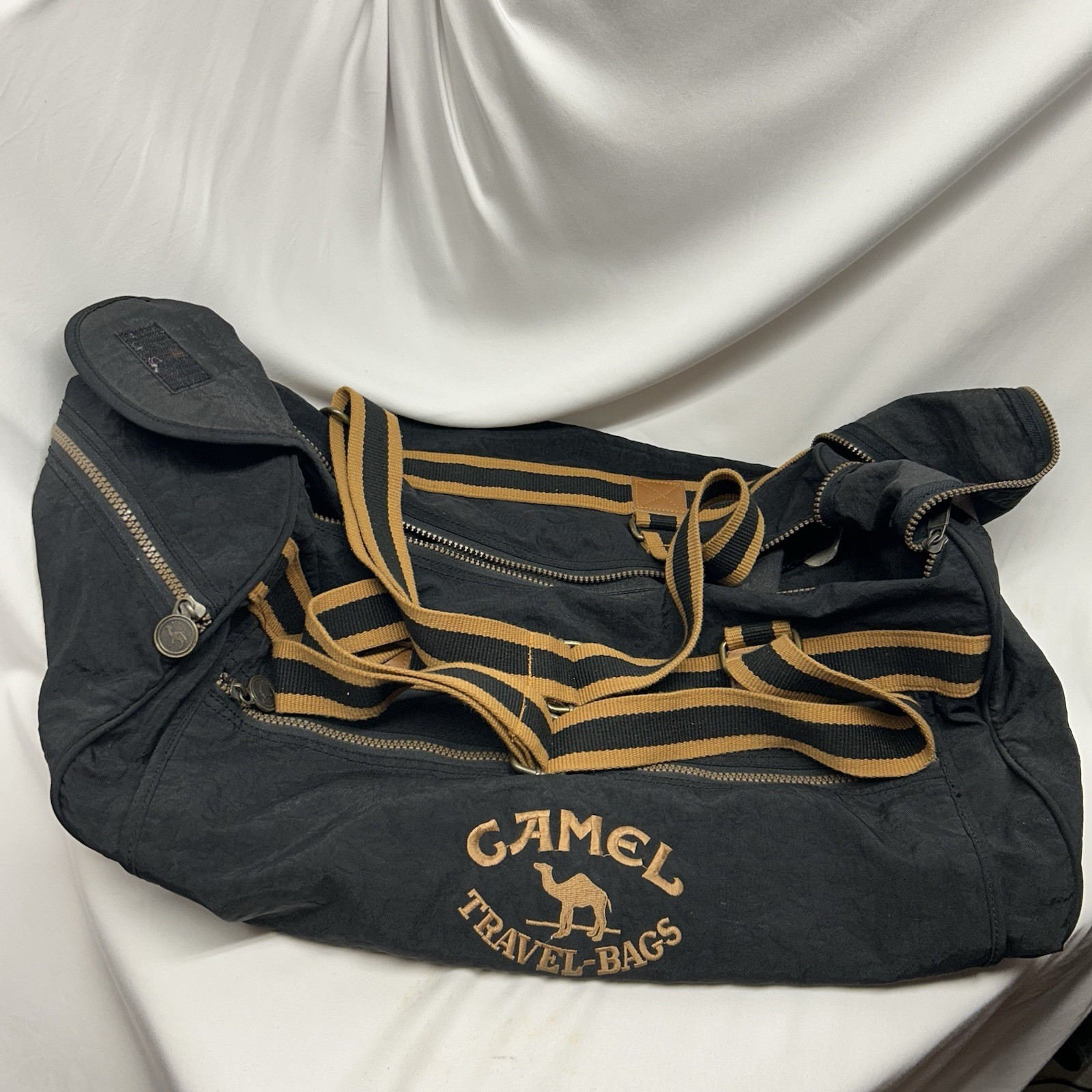 VINTAGE 90s Camel Large Duffel Travel Bag Camel Logo Embroidery & Zippers RARE