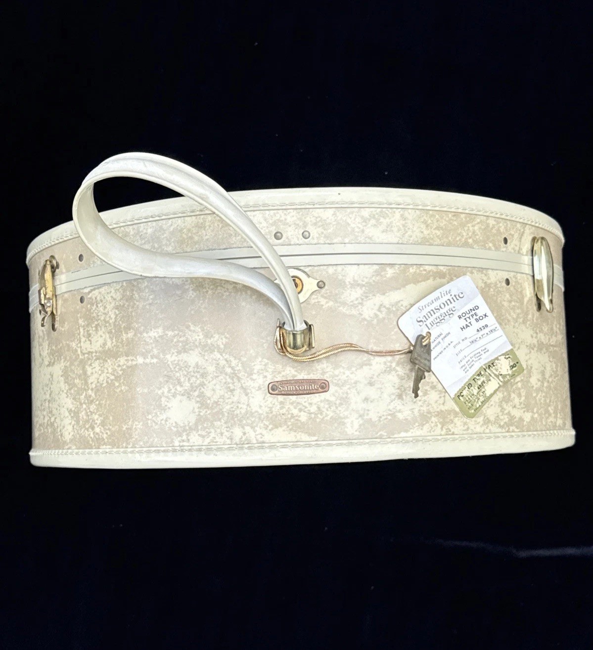 Vintage Samsonite Hat Box Traveller ROUND TRAIN SUITCASE 1950s With Key & Tag