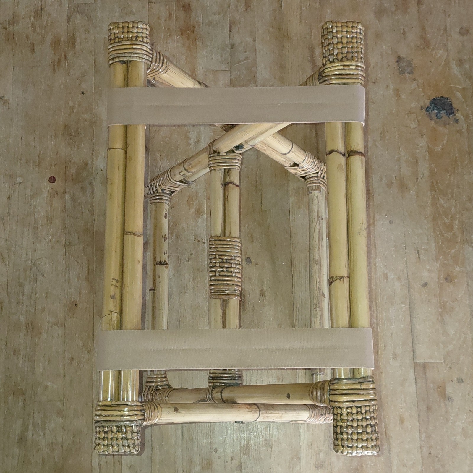 Vintage Bamboo Foldable Luggage Rack with Woven Rattan Accents, Brown Beige