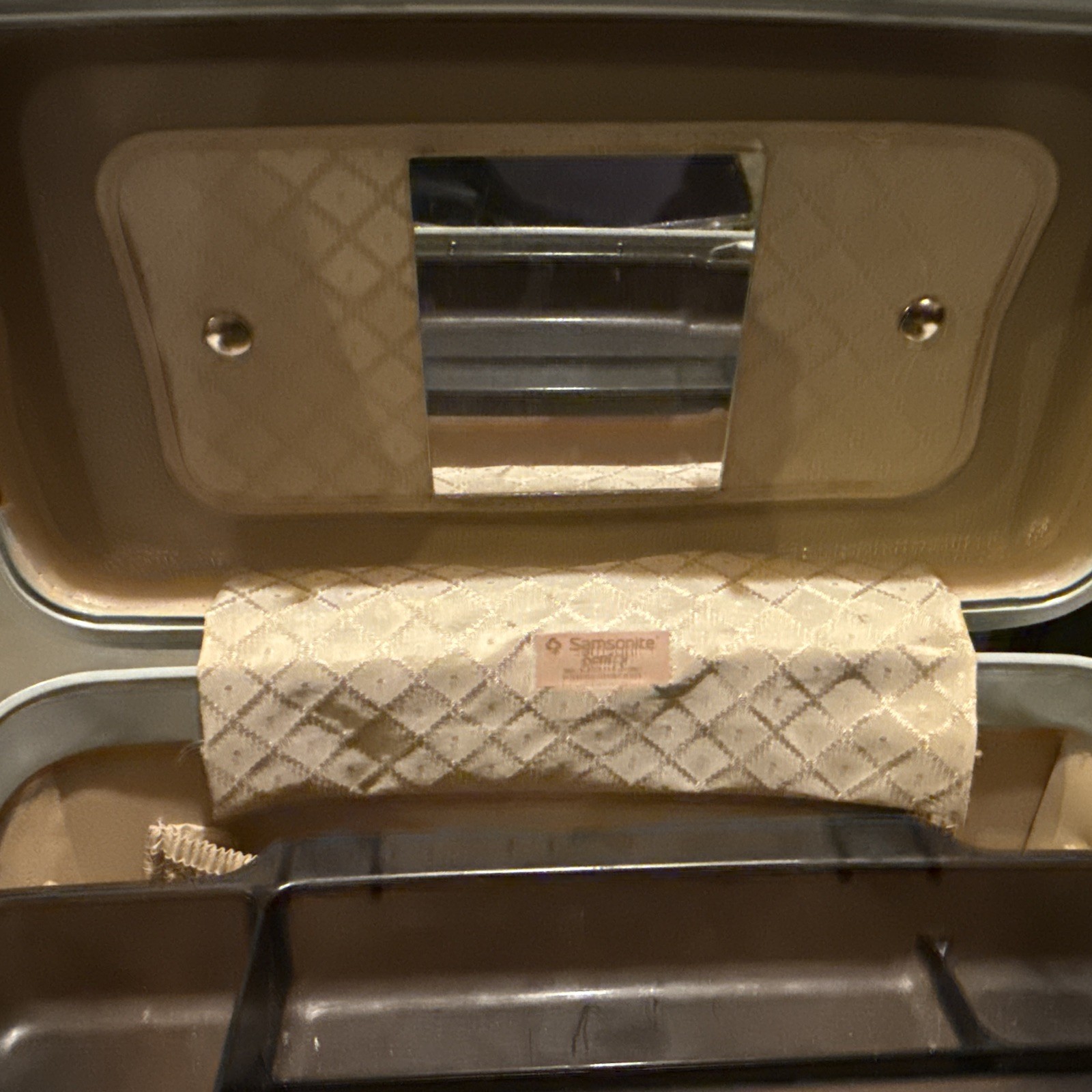 Vintage 1970s Samsonite Sentry Maroon Travel/Make Up Case with Mirror & Tray