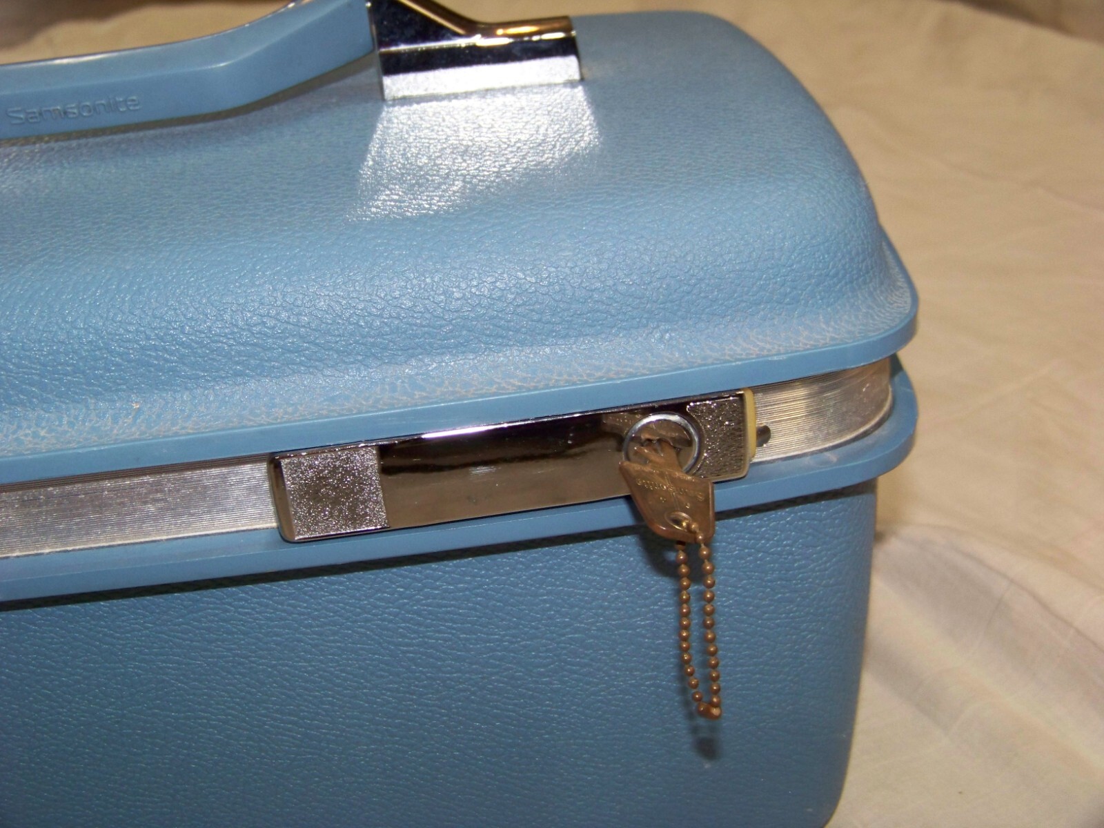 Vintage Samsonite Royal Traveller Montbello II Hard Train Case – Blue