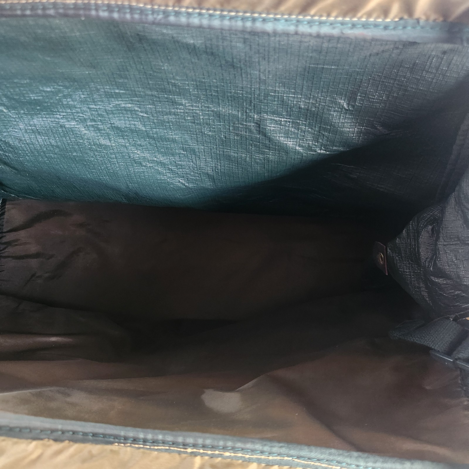Capezio Tapestry Carry on Luggage Bag Vintage Snap Down Carpet Bag