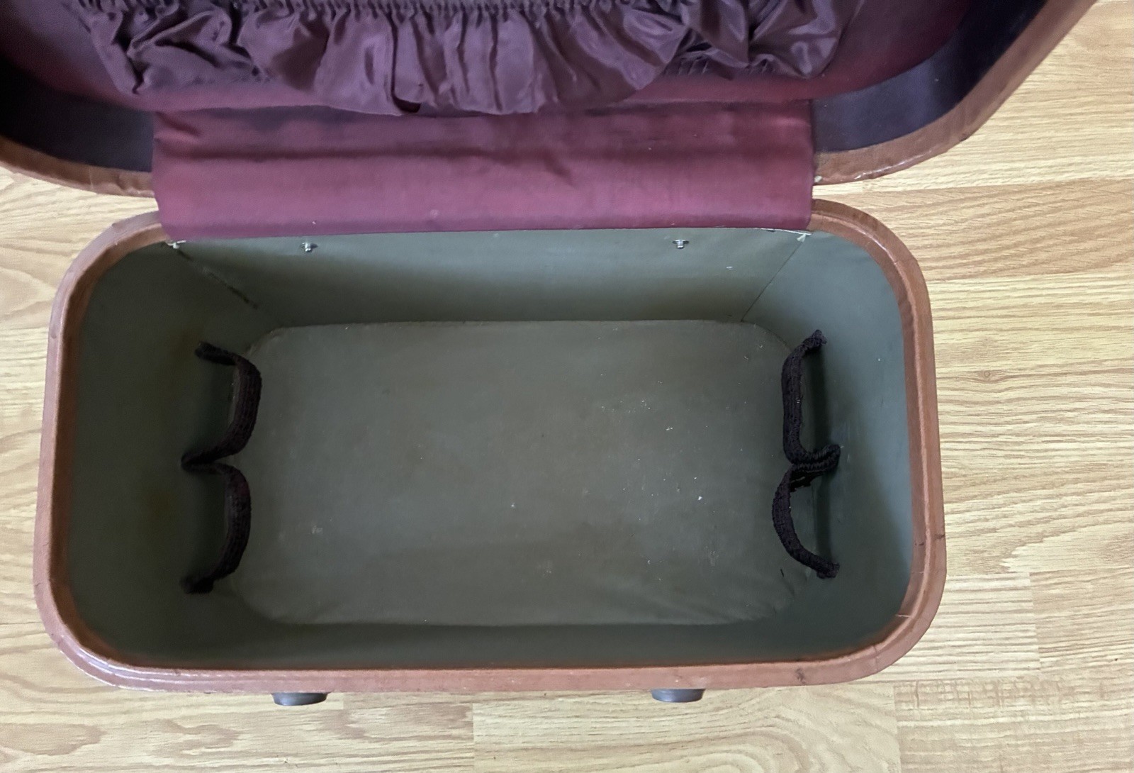 Vintage Skyway Suitcase 50,s Overnight Carry On Hard